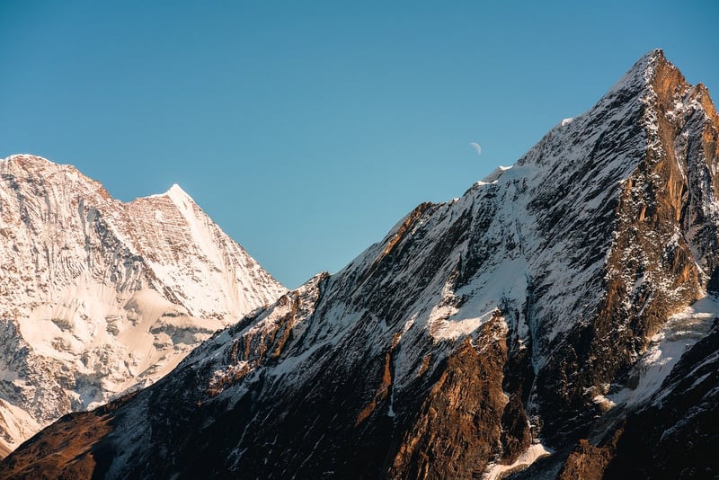 Scenic Peaks